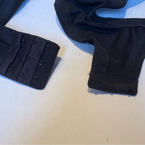 Ambrielle Black Full Figure Plunge Bra with Underwire Padded 38DD - Picture 6 of 8